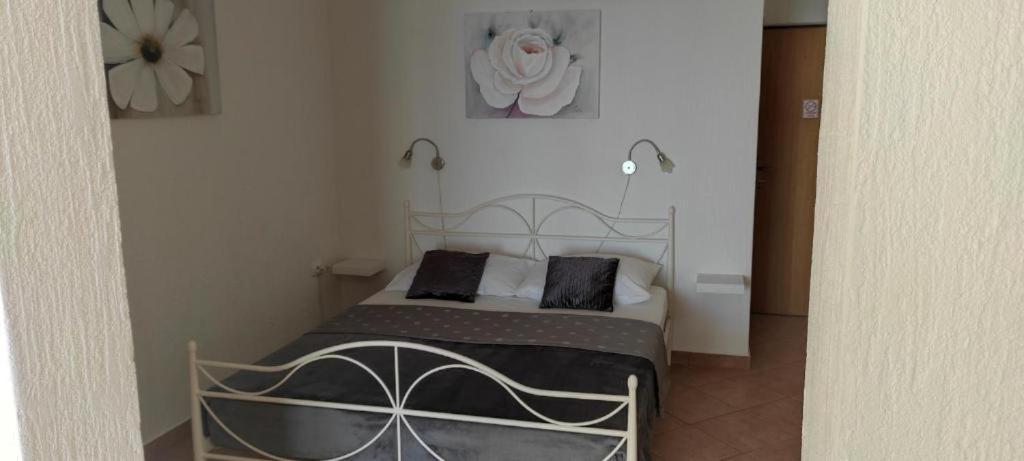 Mali Delfin Apartment Sveti Juraj Ngoại thất bức ảnh