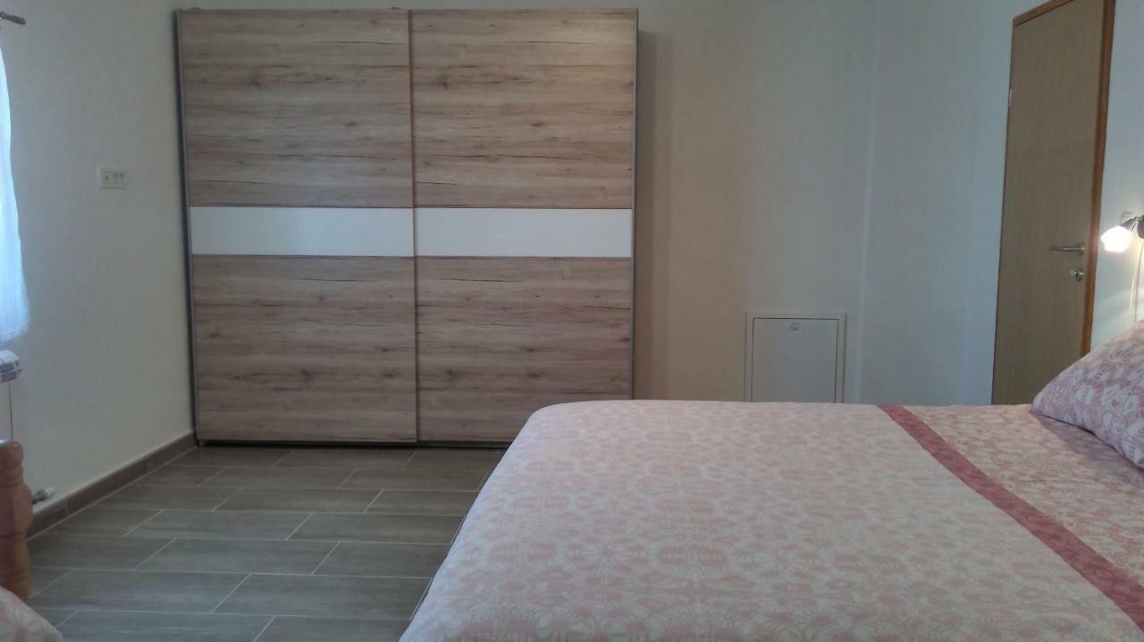 Mali Delfin Apartment Sveti Juraj Ngoại thất bức ảnh