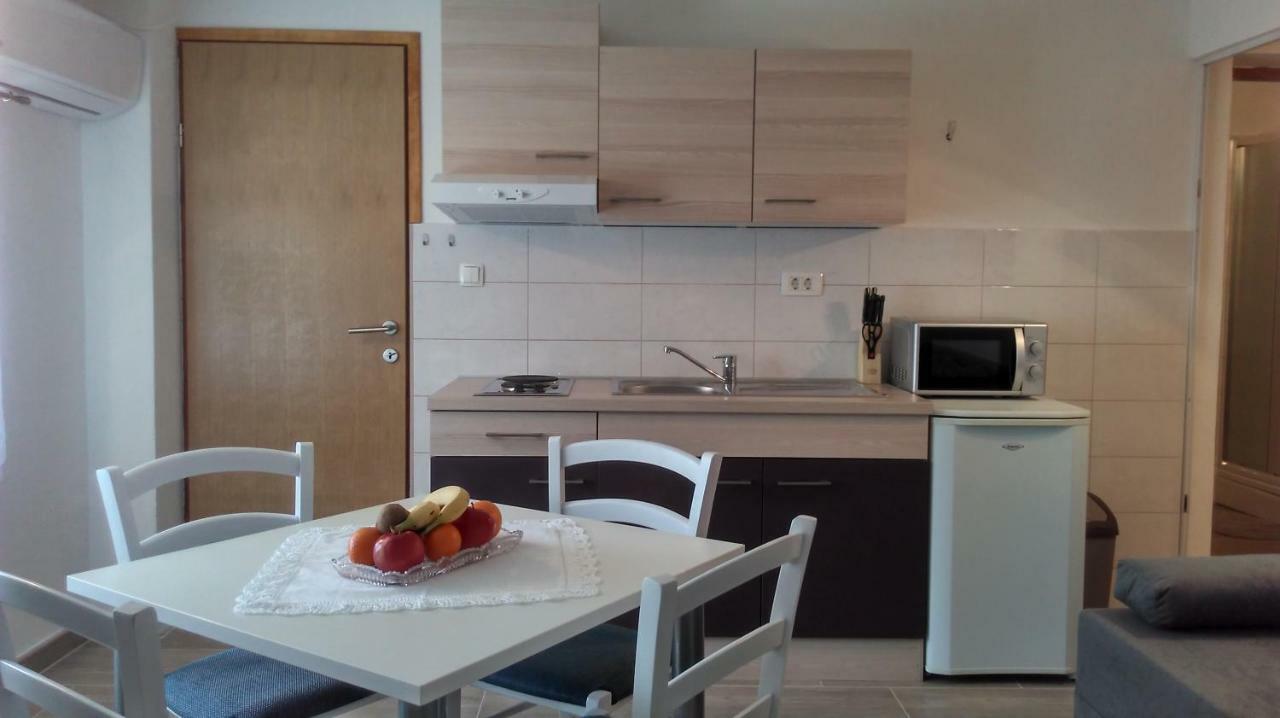 Mali Delfin Apartment Sveti Juraj Ngoại thất bức ảnh